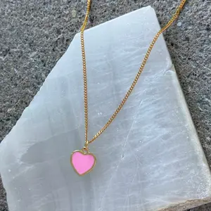 PINK ENAMEL HEART SUPER MINI necklace