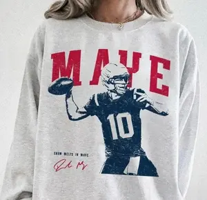 Drake Maye Vintage 90s Sweatshirt Crewneck Gift For Football Fans, Drake Maye Graphic Hoodie, Casual Streetwear Style Men's Outfits Gift For Him, For Her