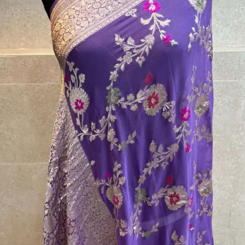 Women's purple    Banarsi Saree for Indian Weddings - Traditional Dress - Womenswear blouse not stitched
