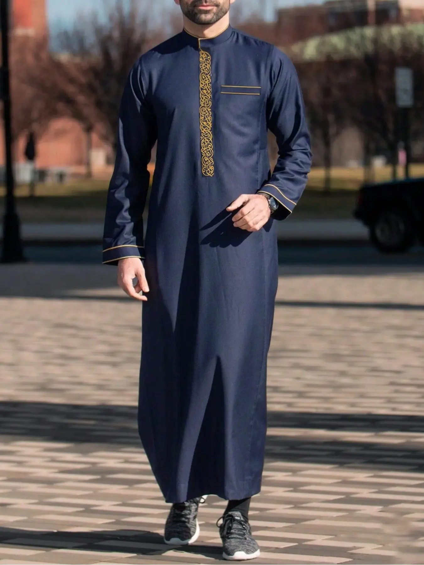 Muslim men's Thobes, Authentic Saudi Thobe, Premium Traditional Thobe, Long Sleeve Islamic Arabic Embroidered Stand Collar Design, Festival Party Ramadan Gift, Traditional Clothing for Men