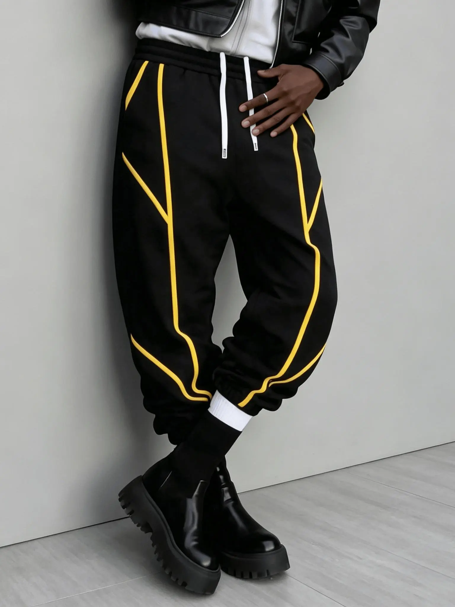 Men's Neon Yellow Geometric Piping Jogger Pants - Elastic Drawstring Waist, Lightweight Quick-Dry Track Pants