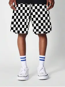 Men's streetwear shorts, Y2K retro summer streetwear style, breathable drawstring men's sports shorts # streetwear shorts # men's summer fashion # Y2K streetwear