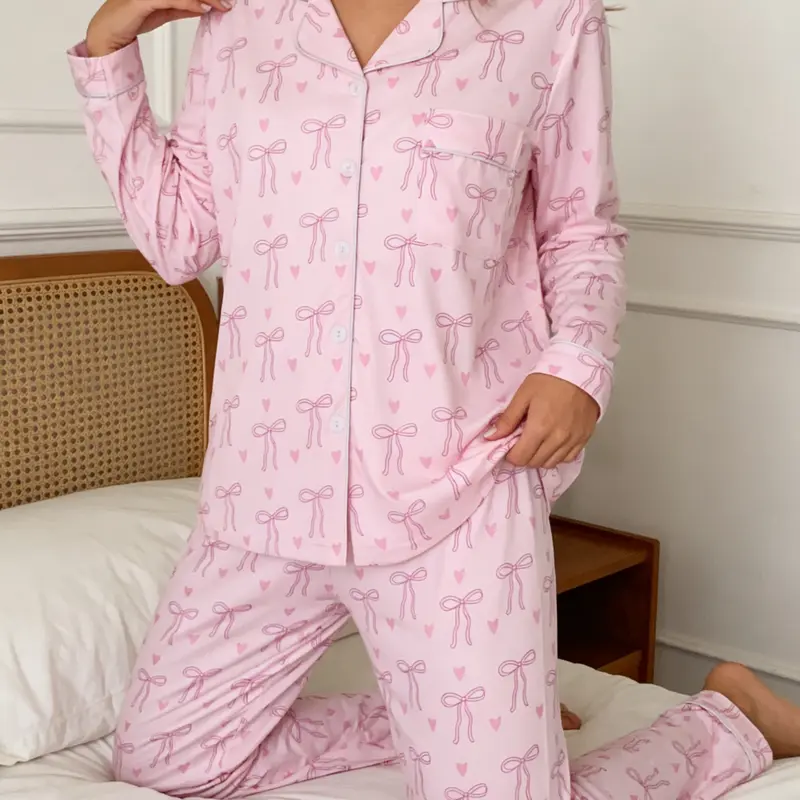 Women's 2-Piece Long-Sleeve  Heart Bow All-Over Print Pink Pajama Set - Soft, Breathable, Stretchy, No Irritation Summertime Lounge Wear for Bridesmaids Wedding bridal Gift Home Nightwear loungewear comfy PJs Sleepwear