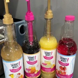 Jordan's Skinny Mixes Sugar Free Sweet Tea Syrup Concentrate 9.5 FL OZ Lemon & Berry Flavor Beverage 0 Calories 0 Sugar