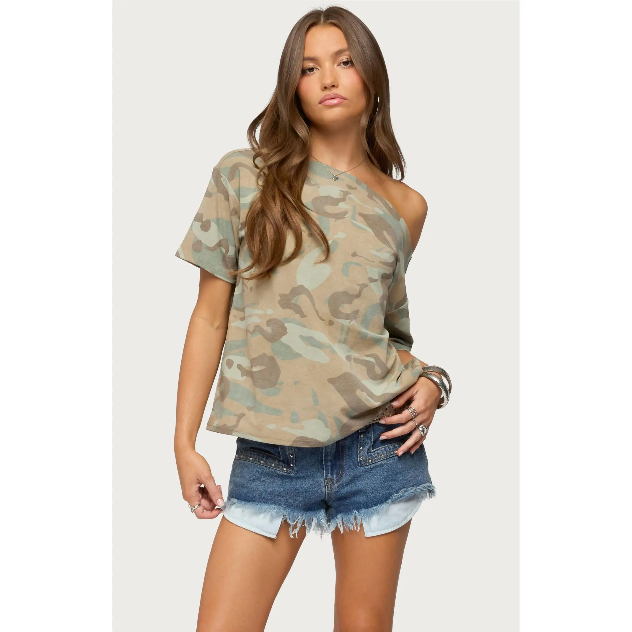 Edikted Women's Miltah Camo Off-The-Shoulder Top
