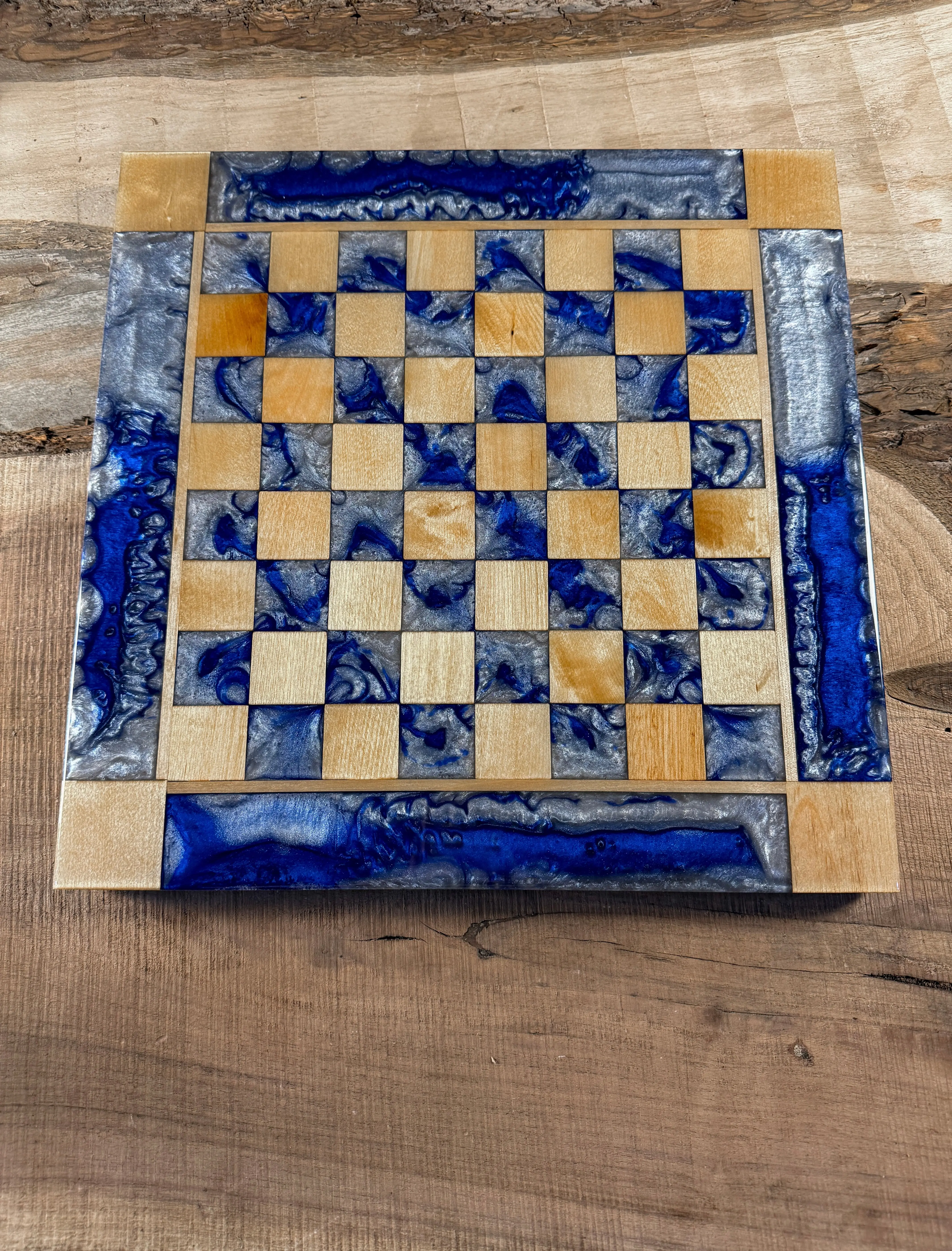 Deep Blue Silver Cloud Maple Wood Chess Board (Glass Chess Set Included) Deep Blue Silver Cloud Maple Wood Chess Board (Glass Chess Set Included)