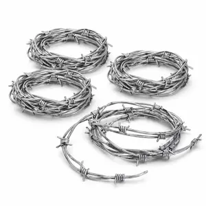 Fake Barbed Wire Decoration 2PCS 2.5m Plastic Spooky Party Prop for Haunted House Halloween Decor Cosplay Costume Accessory Indoor Outdoor Holiday Display Lightweight Realistic Design
