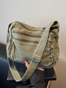 Lazy style simple casual versatile large capacity textured shoulder bag, artistic style retro fashion personalized Lightweight Crossbody Bag, multiple zippered pockets, suitable for commuting and shopping, with reasonable separation