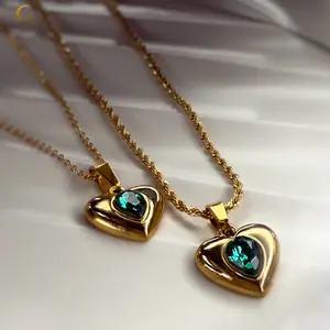 Amara – Emerald Heart Necklace, Charm Pendant.
