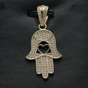 14K Gold Hamsa Pendant with Heart Design and Pave Setting for Elegant Jewelry Collection