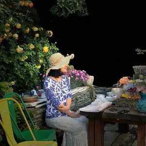 background preload poster image 