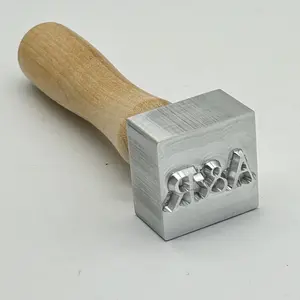 Customizable Ice Stamp for Whiskey & Craft Cocktails - Durable Food-Grade Aluminum Utensil for Personalized Impressions on Ghost Cubes