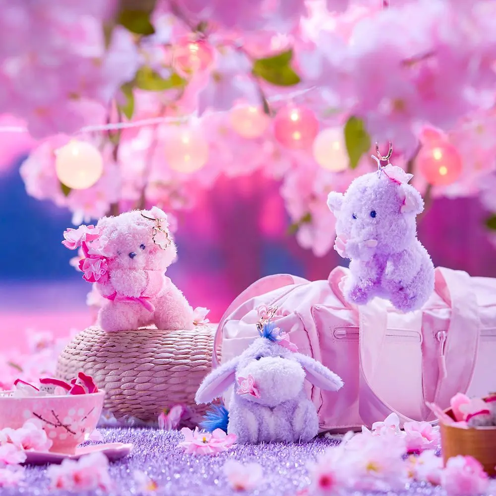 Disney Store Winnie the Pooh Sakura Plush Keychain – Disney Store