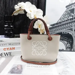 Pre-owned Loewe Canvas Tote Bags Anagram Beige Tote Bag T10272614