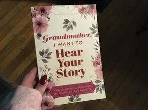Grandmother, I Want to Hear Your Story: A Grandmother's Guided Journal to Share Her Life and Her Love (Hear Your Story Books) Paperback