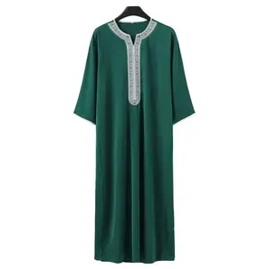 2025 new Arab sleeved embroidered red envelope men's Muslim long robe