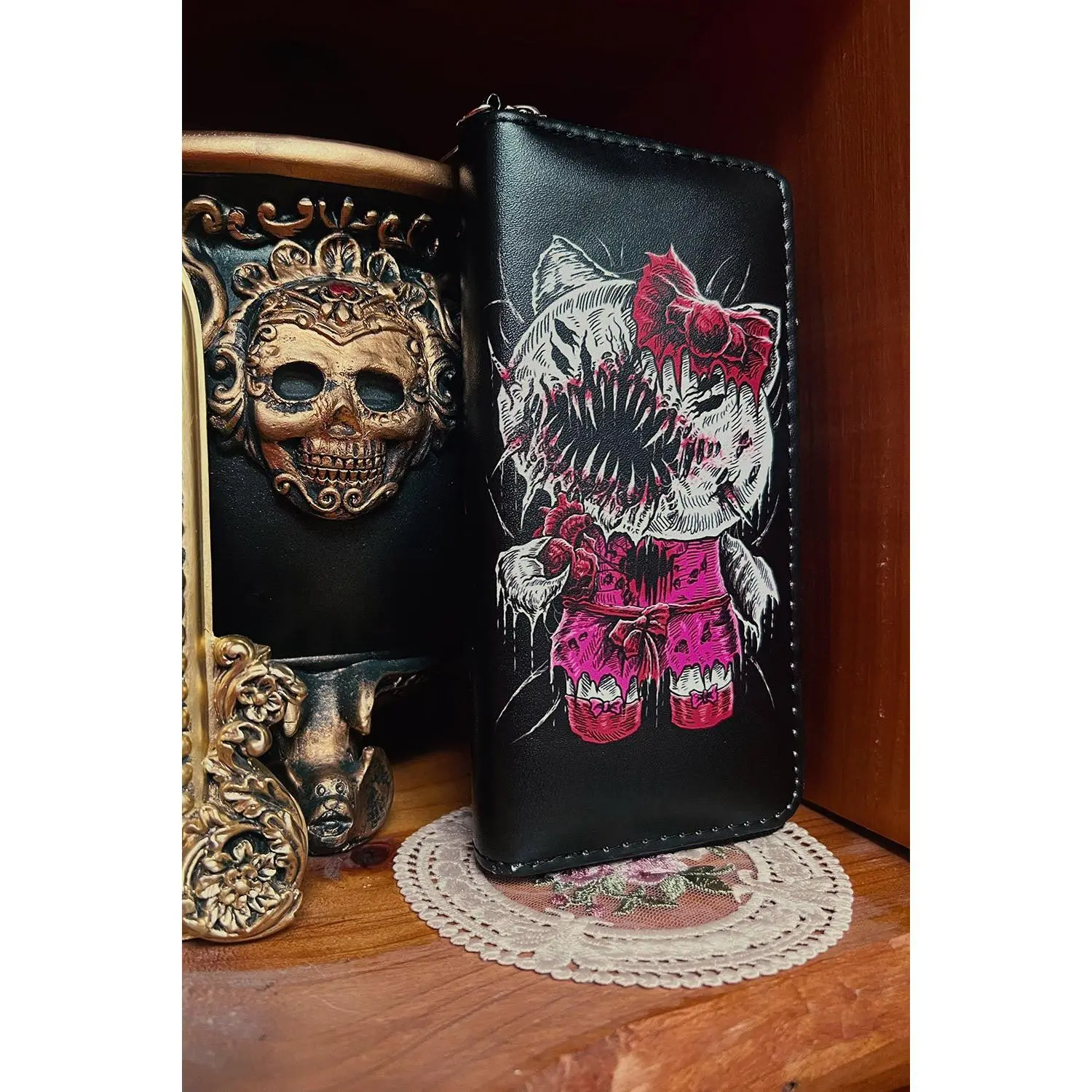 Hello Kitty Men's Wallet, Kawaii Goth Style with Bloody Bows, 8 Card Slots, Coin Pocket, Detachable Wristlet Strap