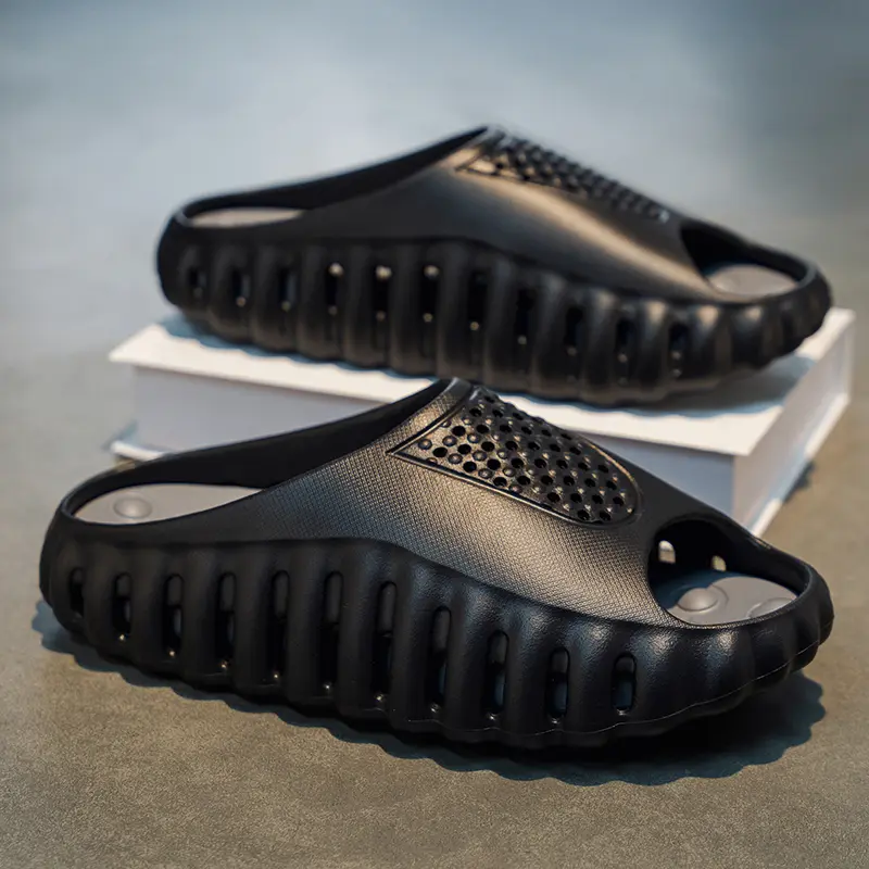 Men's slippers new massage thick bottom soft bottom non-slip and deodorant home wear comfortable casual slippers