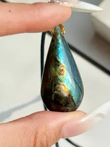 1pc Natural Labradorite Moonston Drop Pendant Crystal Necklace, Natural Stone Pendant,Unique Specimen for Collectibles and Educational Use,Perfect for Home Collection & Gift for Valentine's Day and Holidays,Perfect Holiday Gift