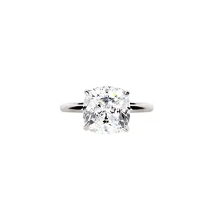 The Mila Ring (3 Carat)