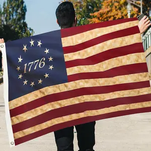 [Patriotic Display] 1pc Betsy Ross 1776 Flag 3x5 Feet - Heavy Duty Vintage American Flag with Sewn Stripes & Copper Grommnds Suitable for Patriotic Display, Historical for,, Parade - Traditional Betsy Ross Flag