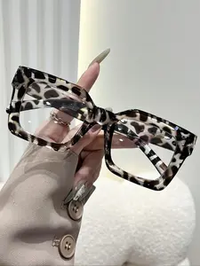 Fashion Trendy Large Frame Square Women's Glasses, Leopard Pattern Eyeglasses, Suitable for Daily Wear Casual Outdoor Use, Anti Blue Glasses, Stylish Eyewear for Ladies