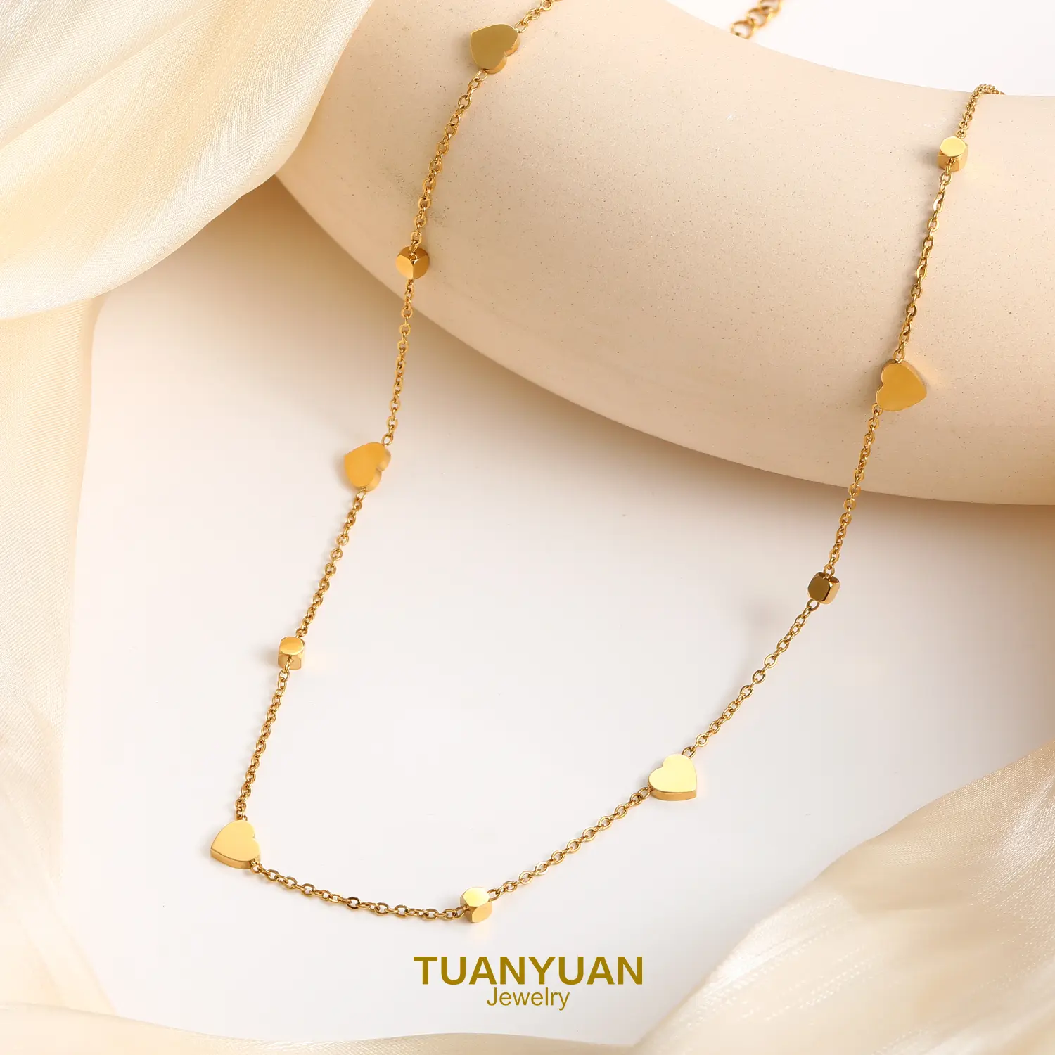 Dainty Tiny Heart Choker Necklace 18K Gold Plated Stainless Steel Adjustable Minimalist Thin Chain Women Daily Jewelry