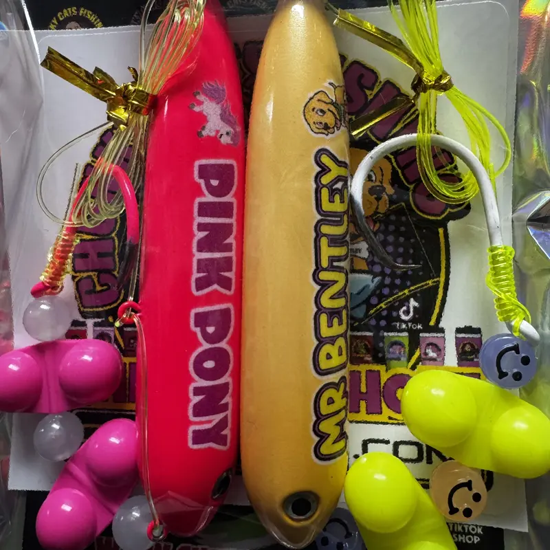 Pink Pony & Mr. Bentley 2 Pack: Pre-tied subs on 4/0 and 6/0 hooks and 80 pound yellow mono leader lines