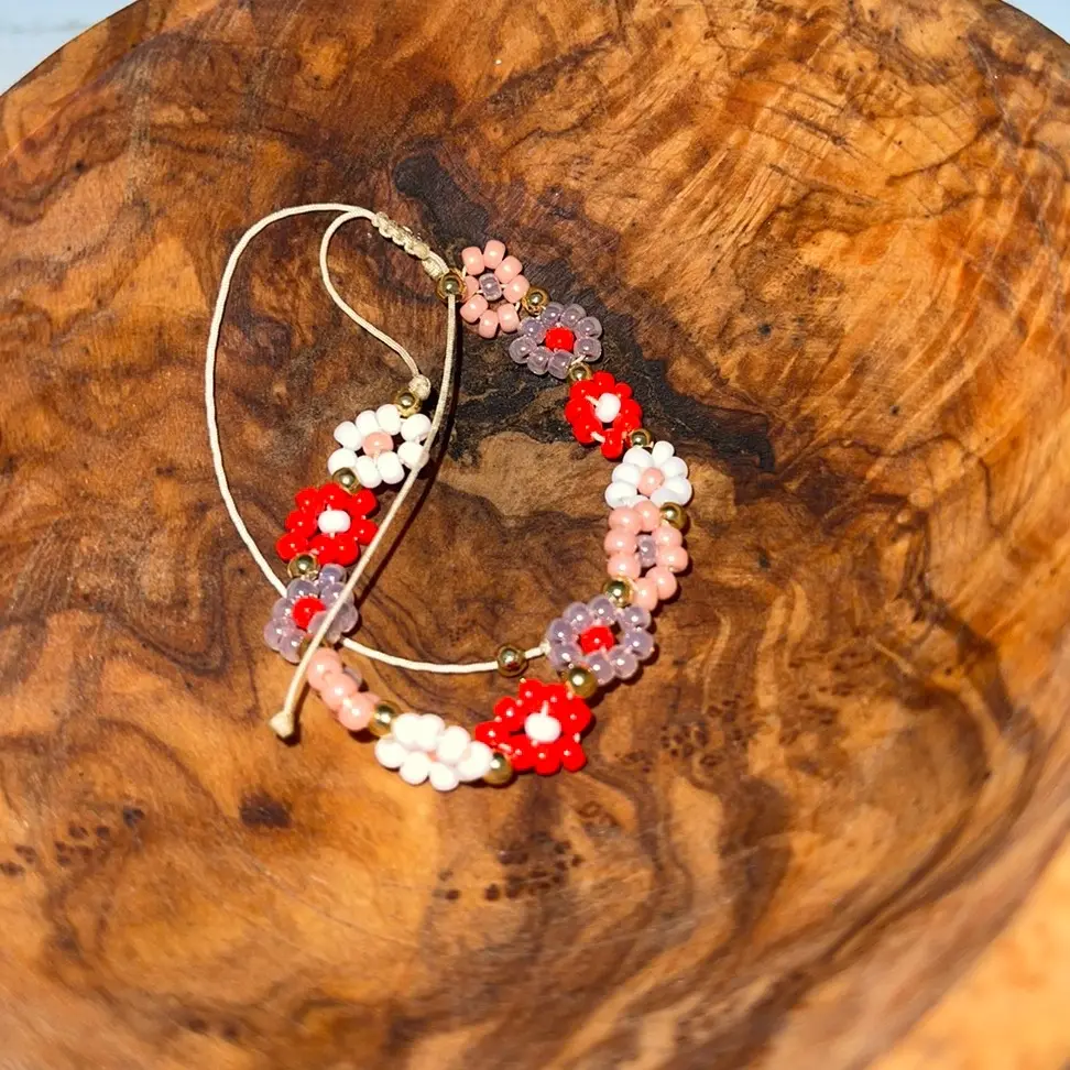 Flower friendship bracelets