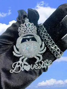 Rhinestone Crown Crab Design Pendant Necklace, Fashion Jewelry, Iced Out Jewelry for Party, Daily Clothing Decor, Trendy All-match & Exquisite Jewelry for Birthday Gift, Exquisite Chain Jewelry, Iced Out Chains