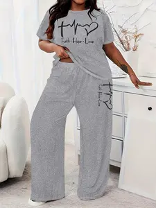 【Plus Size】 Two-piece Set Letter Print Tee & Pants, Casual Round Neck Shortsleeve T-shirt & Trousers, Casual Lounge Set, Matching Clothing Set, Women's Summer Clothes for Daily Wear, Womenswear