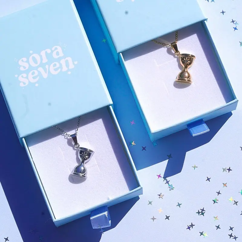 KPOP Hour Glass Necklace