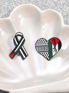 Heart Ribbon Brooch Pin, Fashion Alloy Badge for Daily Clothing Decoration, Elegant Birthday Gift, Versatile Trendy Accessory, Jewelry, Letter Brooch Pin