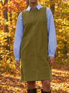 Women's Summer Casual & Elegant Solid-Color Dress — Round Neck, Sleeveless Corduroy Dress — Stylish Casual Wear