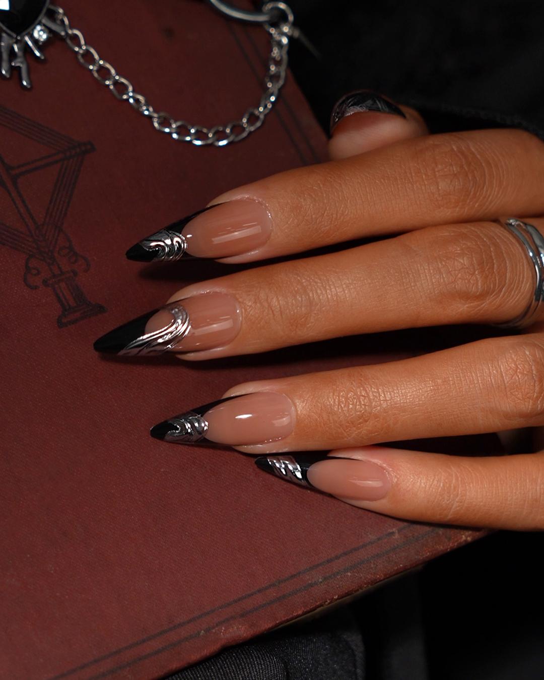 Halloween Press On Nails Stiletto, BTArtbox Fall Nails, Easy-to-Apply Almond Squoval Cat Eye Press On Nails with Glue and Adhesive Tabs in 16 Sizes - 32 Nails All-in-One Kit, Gothic Fall Nails, Back to School