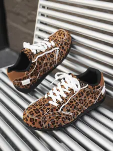 Men's Low-Top Racing Shoes Spring 2026, Thin Sole Training Sneakers, Trendy Casual Footwear, New Arrival Men's Shoes