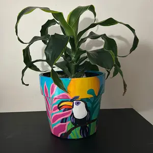 Giraffe and Toucan Safari Planter Pot
