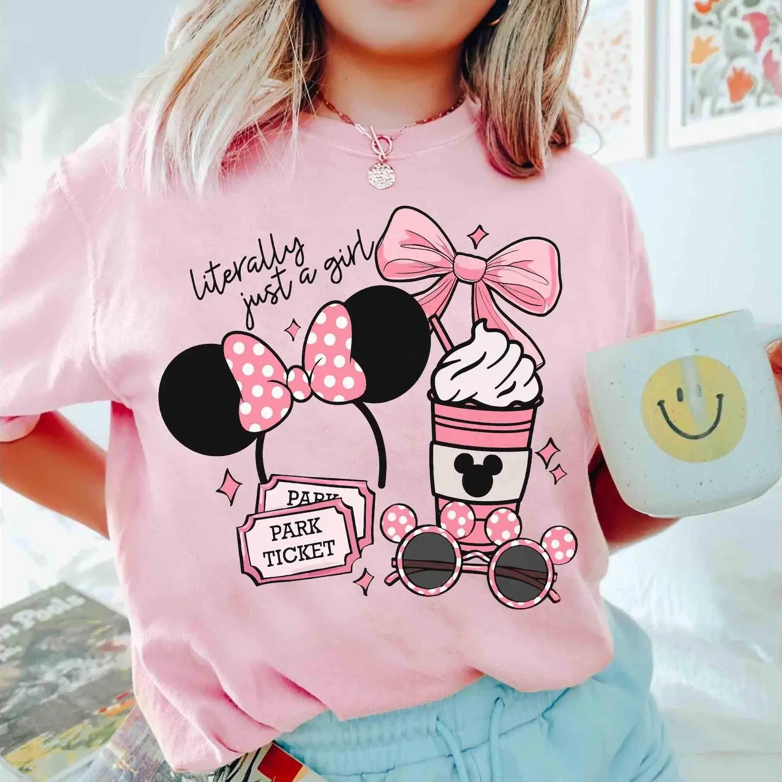Vintage Coquette Shirt, Bow Graphic Tee, Cute Theme Park Travel Shirt, Girls Vacation Outfit