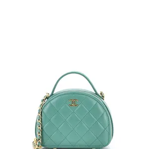 Pre-owned CHANEL material Messenger Bags Chic Riviera Vanity Case with Chain Quilted Lambskin by Rebag