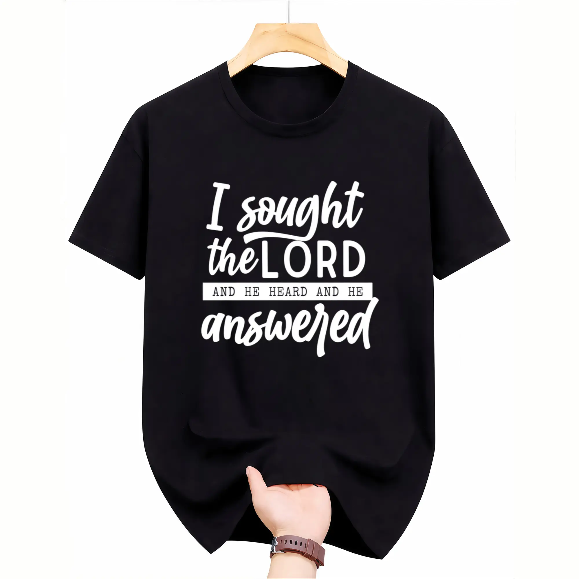 Men's & Women's Christian Faith T-Shirt "I Sought the Lord and He Heard and He Answered" Bible Verse Tee - Religious Prayer Church Outfit, Short Sleeve Round Neck Casual Top Suitable for Church Services, Spiritual Gift for Christmas, Easter, Birthday