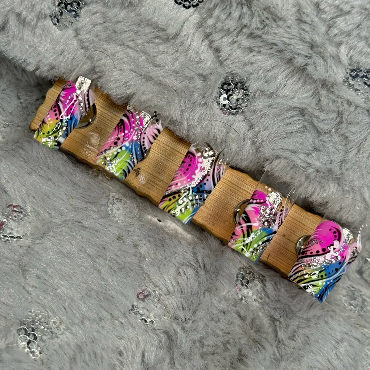 Early 2000s Presson Nails