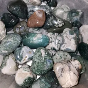 Moss Agate for Healing, Success, and Abundance