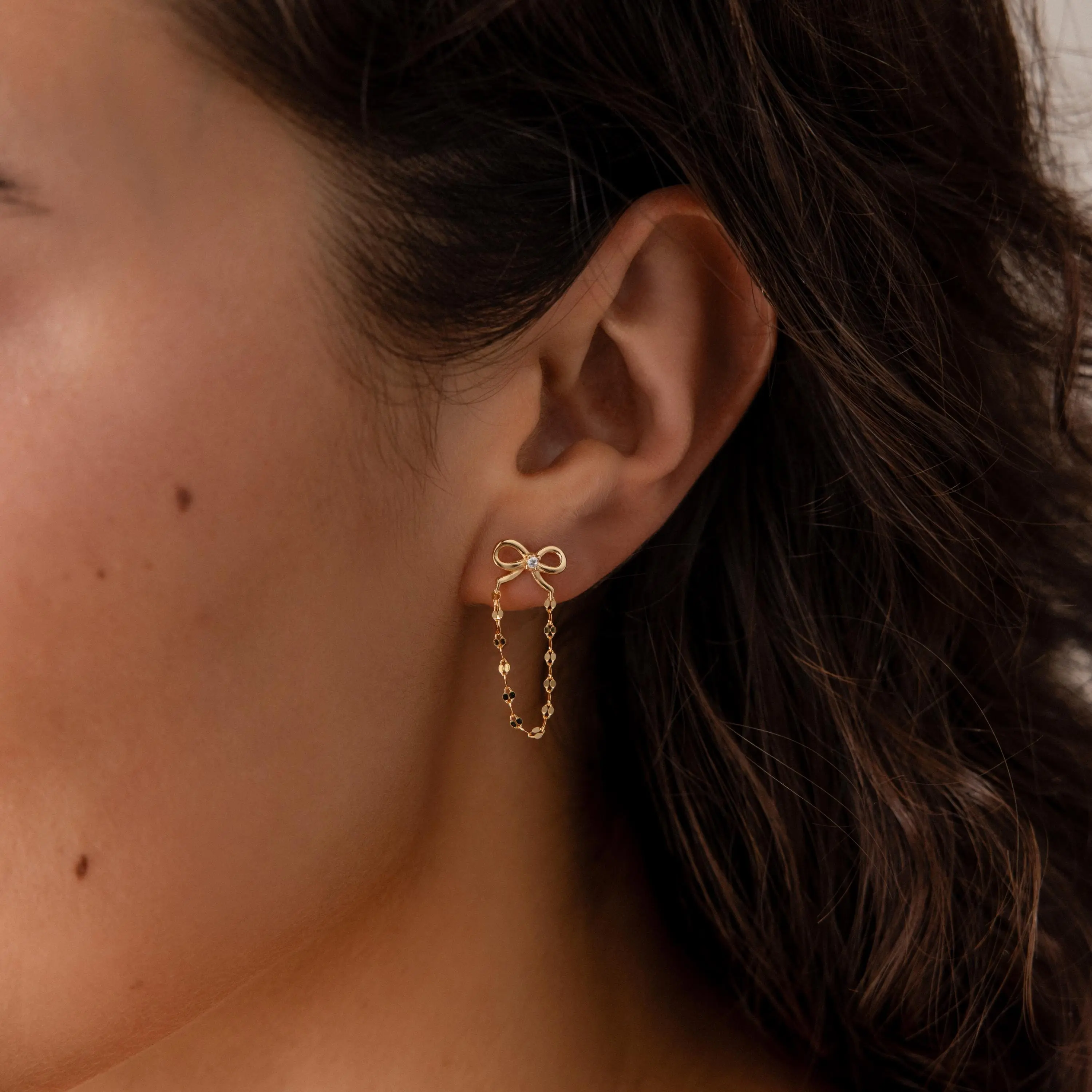 Bow Chain Studs by Caitlyn Minimalist - Dainty Ribbon Bow Diamond Earrings - Long Dangling Mirror Chain Earrings in Gold & Silver - Unique Jewelry - Daughter Gift