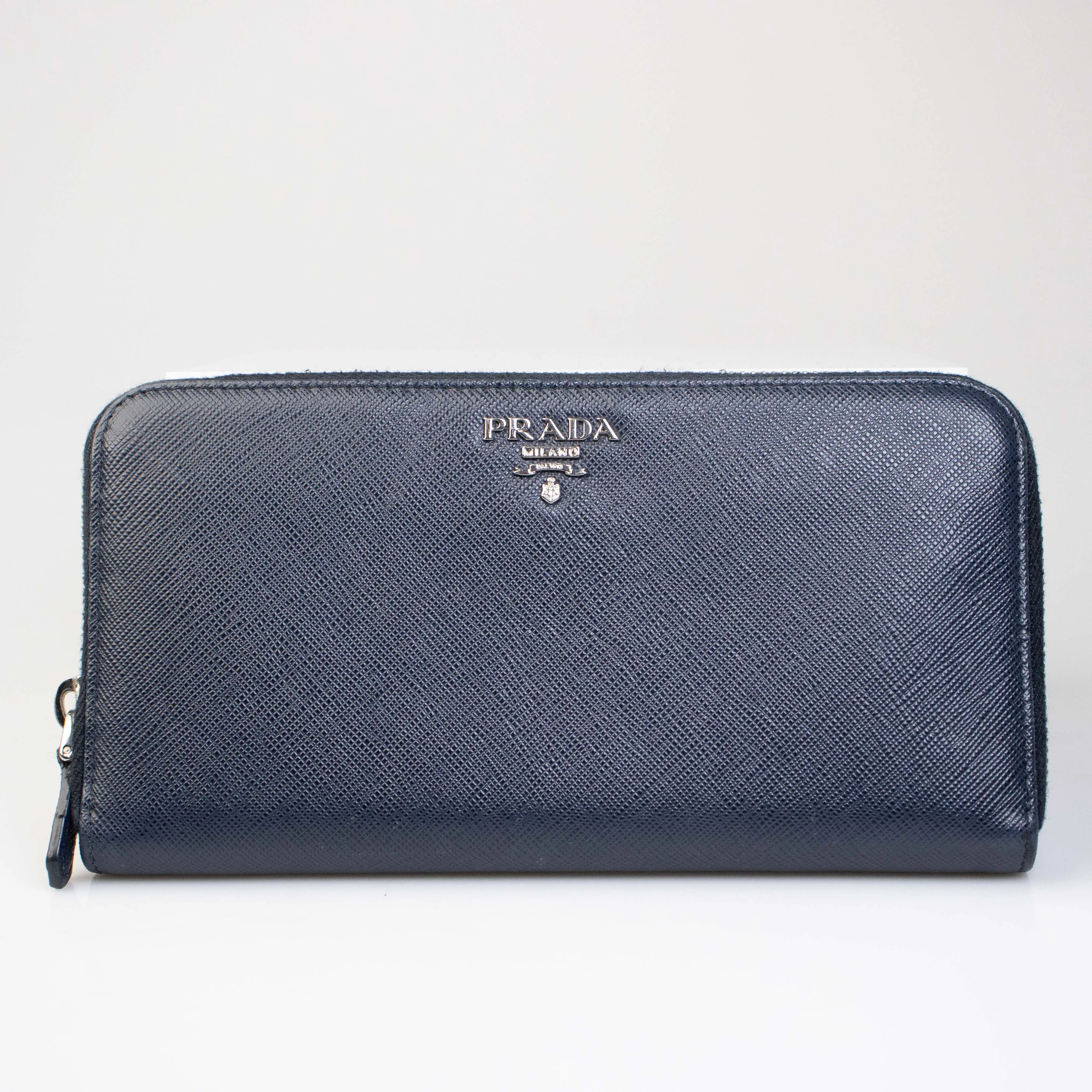 Pre-owned PRADA Leather Small Leather Goods Navy Saffiano Zippy Wallet P26040440