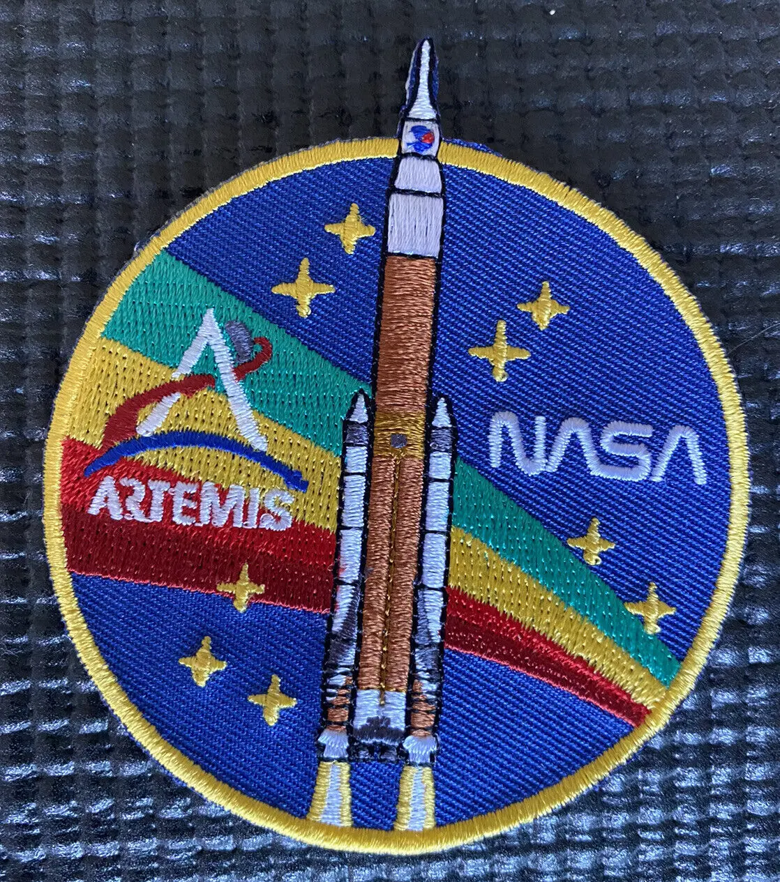 NASA ARTEMIS PROGRAM - SLS ROCKET - MOON ASTRONAUT MISSION PATCH - 3.5