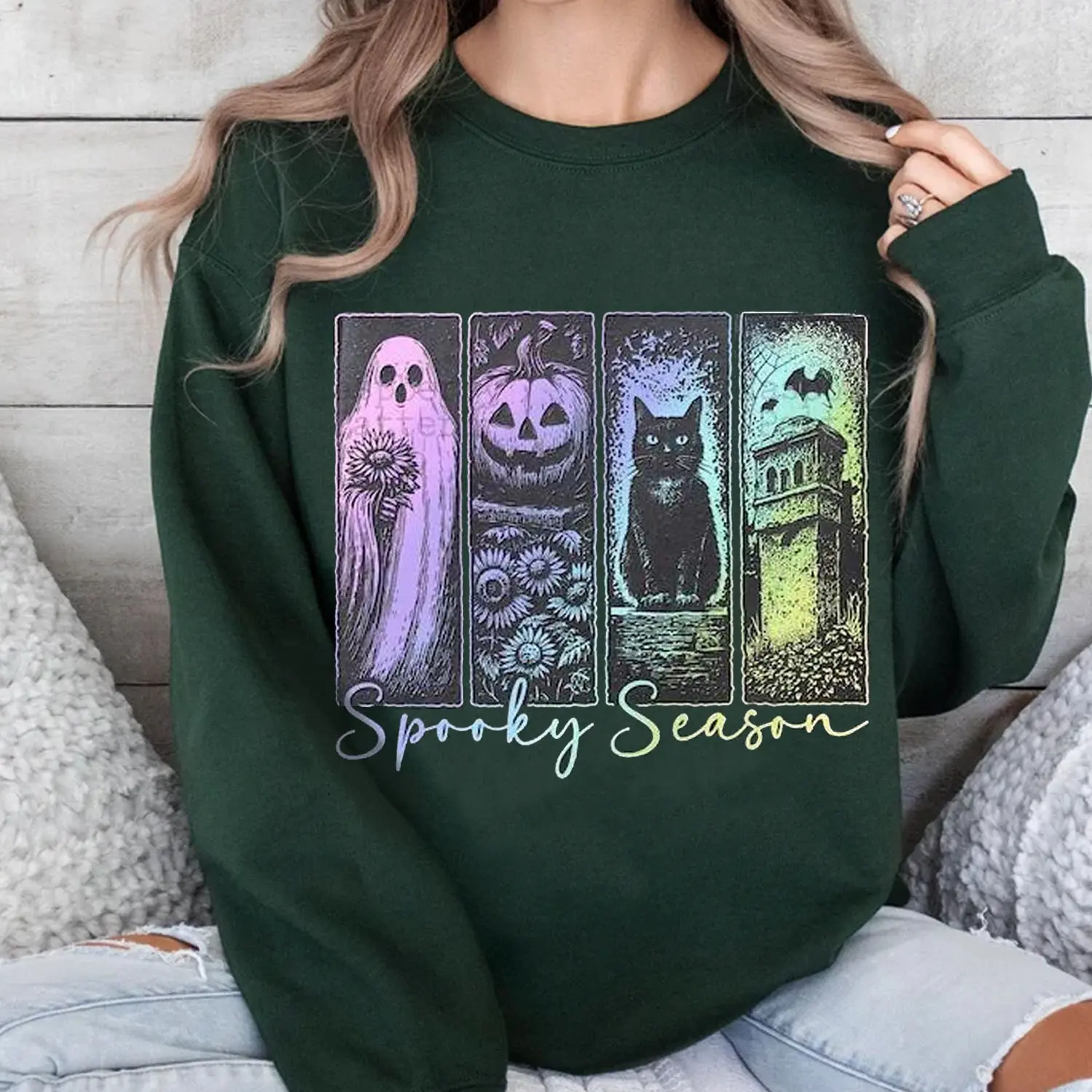 Women's Fitted Cotton Pullover Sweatshirt - Unisex Casual Round Neck Halloween Top, Chicken Prints, Retro Horror Movie Design, Spooky Season Vintage Gift Hoodie Womenswear