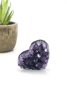 Natural Amethyst Crystal Heart - Dreamy Purple Amethyst Crystal - Known For Its Calming And Protective Energy - Beautiful Home Decoration