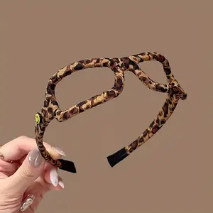 New women's fashionable leopard print headband - anti slip retro style hair accessory, with toothed design firmly fixed, eyeglass frame headband