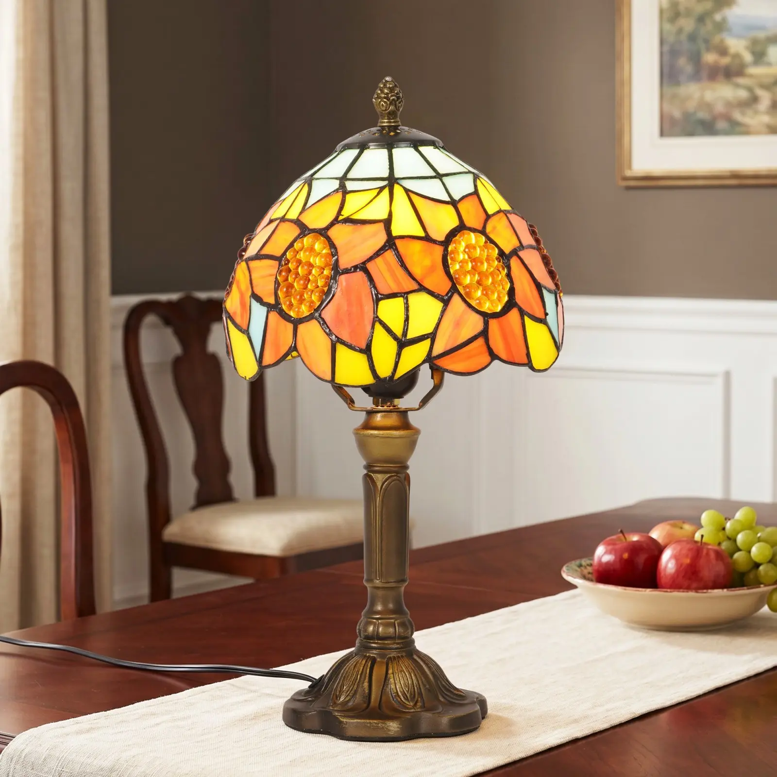 Tiffany Style Table Lamp, Sunflower Stained Glass Desk Lamp, 14.2 Inch Vintage Bedside Light, E26 Warm Light For Bedroom Living Room Dining Room