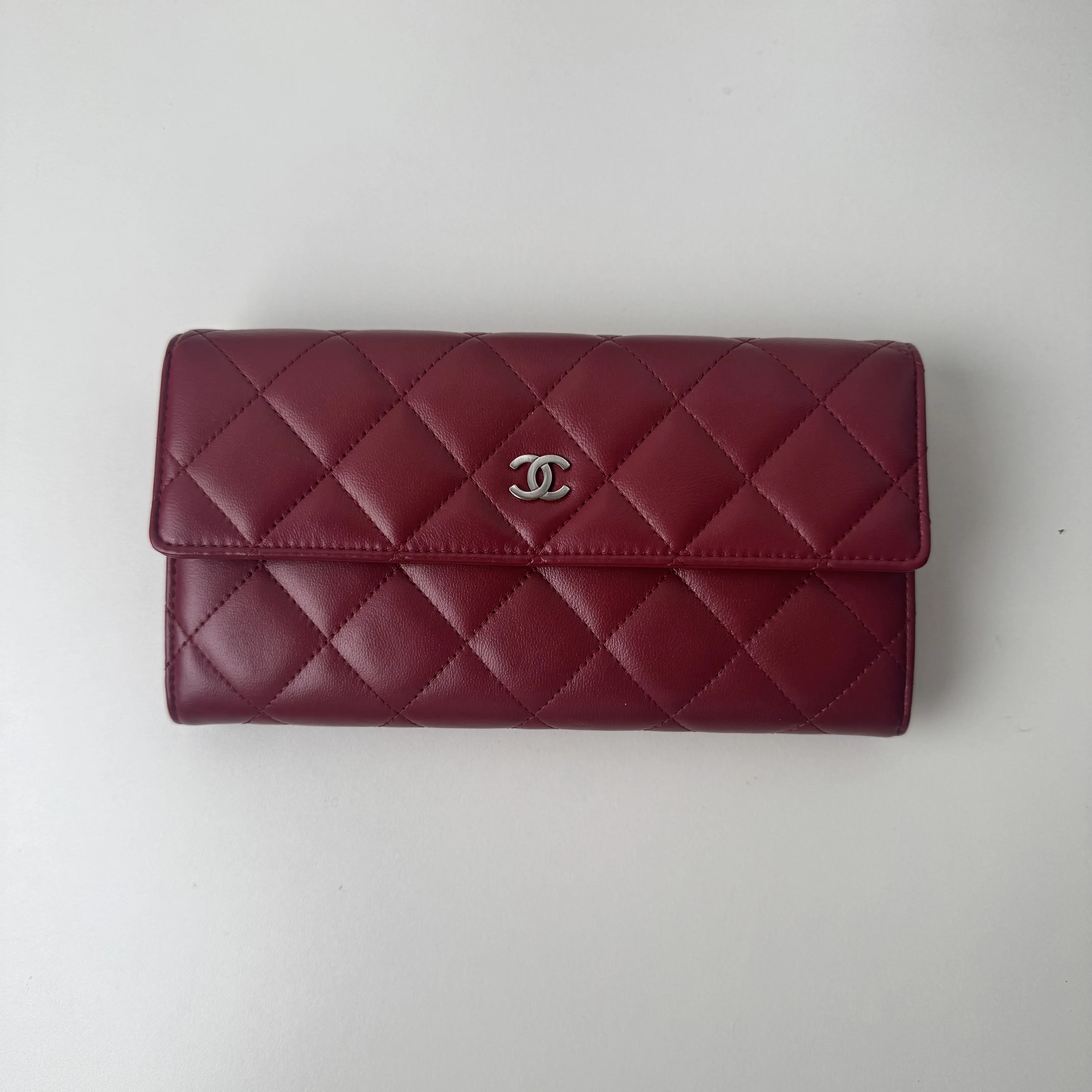 Pre-owned CHANEL lamb Clutches & Wristlets BAG
